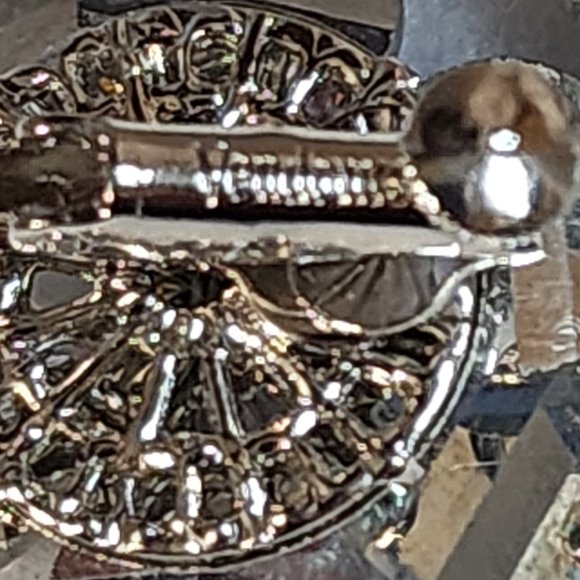 Vendome Signed Designer Aurora Borealis AB Crystals Silver Tone Clip Earrings - Picture 3 of 3